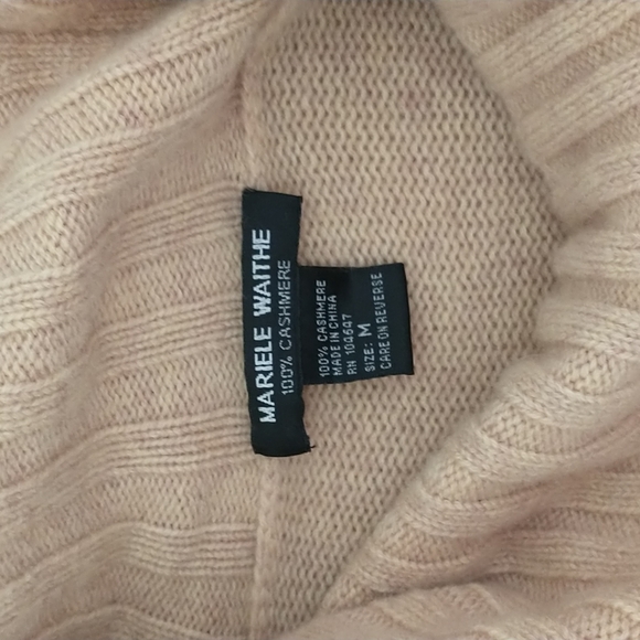 Mariele Waithe Tan 100% Cashmere Long sleeve turtle neck Cable knit sweater sz M - Picture 2 of 16
